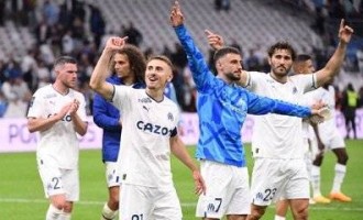 法甲对决：梅斯主场迎战斯特拉斯，中上游阵营的排名角逐