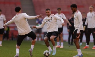 欧冠决战巅峰！巴黎青春风暴硬撼国米老炮儿，谁将问鼎欧洲之巅？