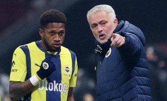 24小时奇迹！穆里尼奥绝地求生引爆英超，铁锤帮1500万赌局暗藏杀机