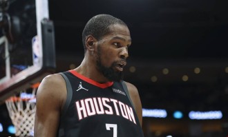 火箭末节大崩盘命门再现 主力提前透支错在乌度卡？