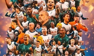 凯恩走后，大家都拿了冠军，这两个倒霉蛋今年终于如愿捧杯了