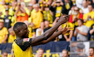 一场3-0，让德甲劲旅大获全胜，超级前锋立大功：梅开二度全场最佳